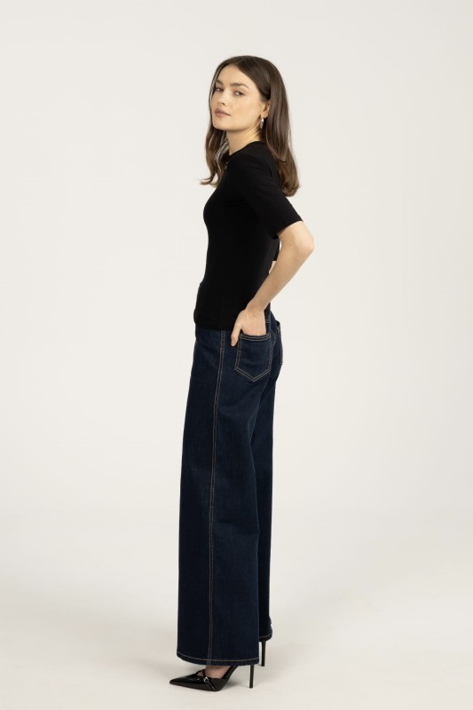 T-shirt basic czarny